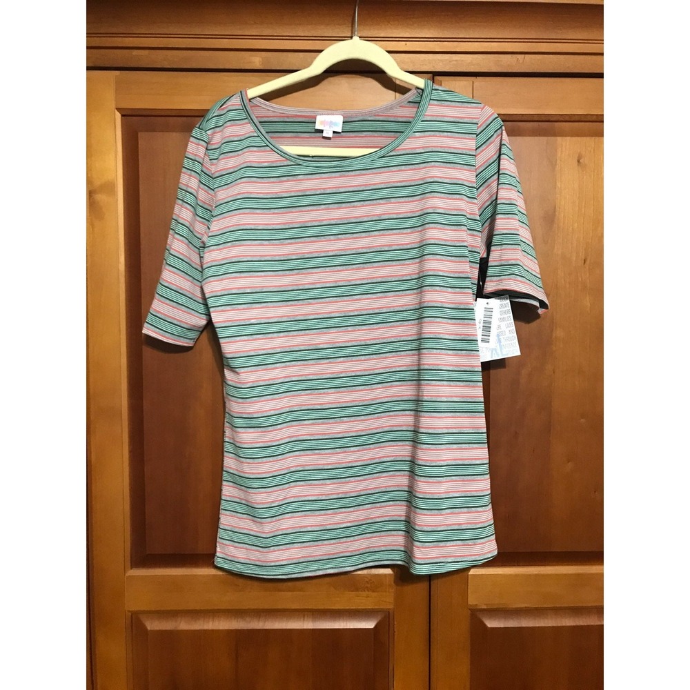 womens‎ plus tops - Picture 2 of 8
